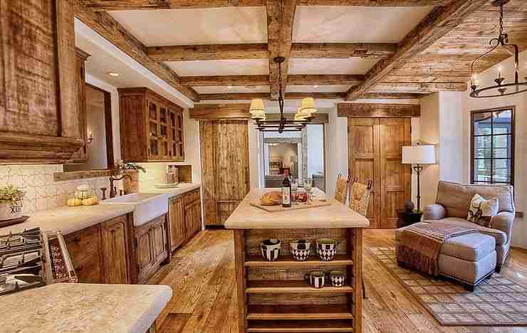 Bếp phong cách Rustic thường sử dụng gỗ tự nhiên