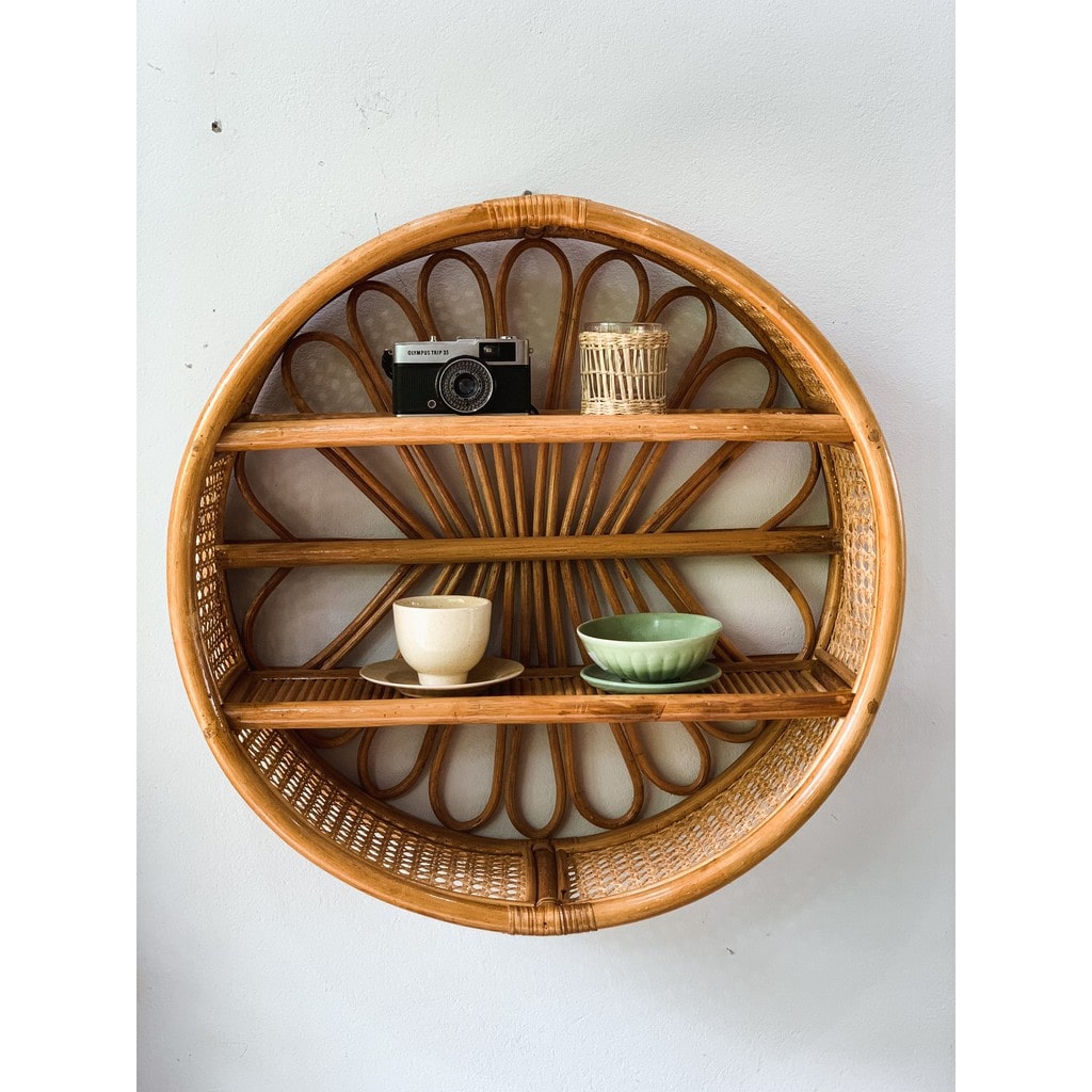 Kệ mây phù hợp với phong cách cổ điển